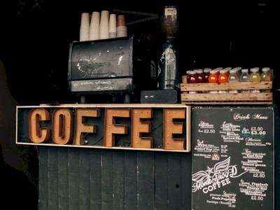 Les choses que vous ignorez sur le thé et le café !