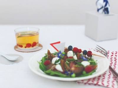 DIY : nos astuces déco pour une table d’été punchy et colorée !