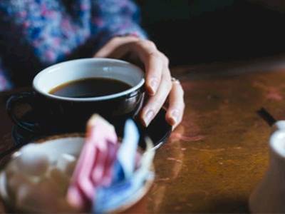 Le café autour du globe : Rite, cérémonie ou simple habitude ?