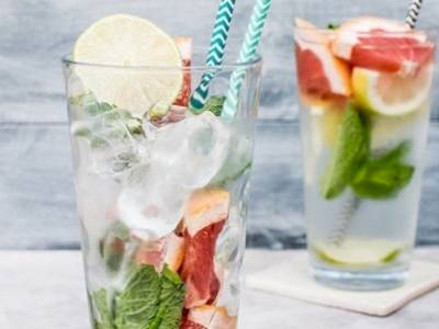 Un été sous le soleil, la détox au zénith avec nos idées de boisson !