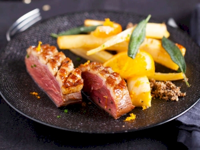 Le magret de canard caramélisé au café, pour des fêtes illuminées