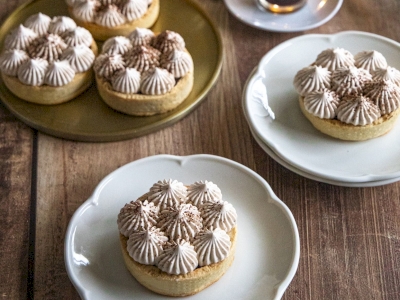 Tartelettes aux chocolats et à la crème de café de Colombie