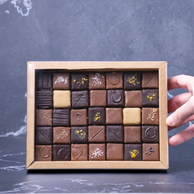 Assortiment de 35 chocolats - Fabrication provençale - Maison du Bon Café