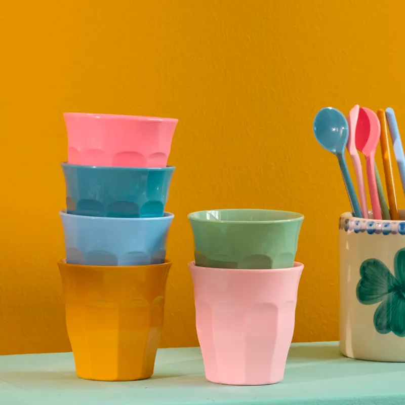 Verre en mélamine taille S